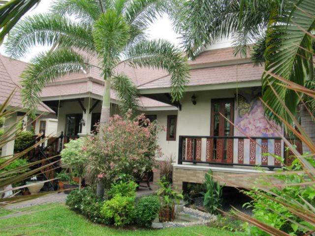 [[[[บ้านสวย-ถูกพัทยา House for sale Pattaya]]]ขายบ้านสไตล์บาหลี3นอน3น้ำ ขายถูกมว๊าาก!