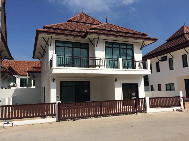 บ้านเดี่ยวทรงไทยประยุกต์ 2ชั้น 3ห้องนอน 3ห้องน้ำ ราคาไม่แพงอย่างที่คิด