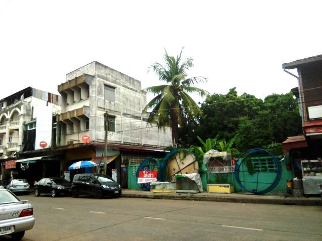 ให้เช่าด่วน บ้าน อาคารพาณิชย์พร้อมที่ดิน ทำสำนักงาน ค้าขาย ใกล้ ตึกคอมอุดรธานี  Home Office For Rent in Udonthani