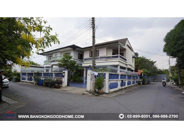 ขายบ้านเดี่ยว 2ชั้น ม.การเคหะธนบุรี ซ.พระราม69 หลังมุม ต่อเติมเต็มพื้นที่  เดินทางสะดวกเข้า-ออกได้หลายเส้นทาง | ที่ดินร้อยแปด.คอม