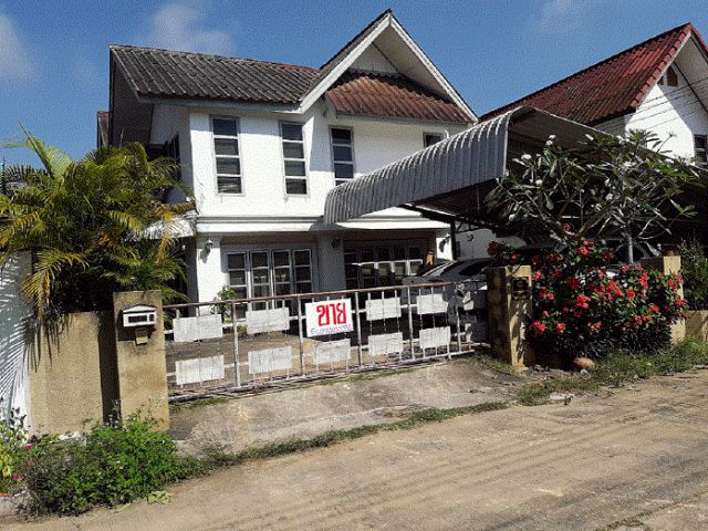 ขายบ้านพร้อมที่ดิน 229/38 หมู่บ้านฐิติพร ชอย1