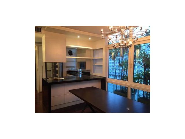 Luxury Condo!! Sell The Height Condo Thonglor 16thFloor 141Sqm Fully Furnished Special Price