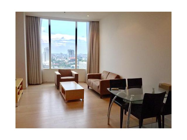 FOR RENT (สำหรับเช่า) Eight Thonglo / 2 beds 1 bath / 73 Sqm.**60000** Fully Furnished. High Floor. Nice Decorated. NEAR BTS THONGLO