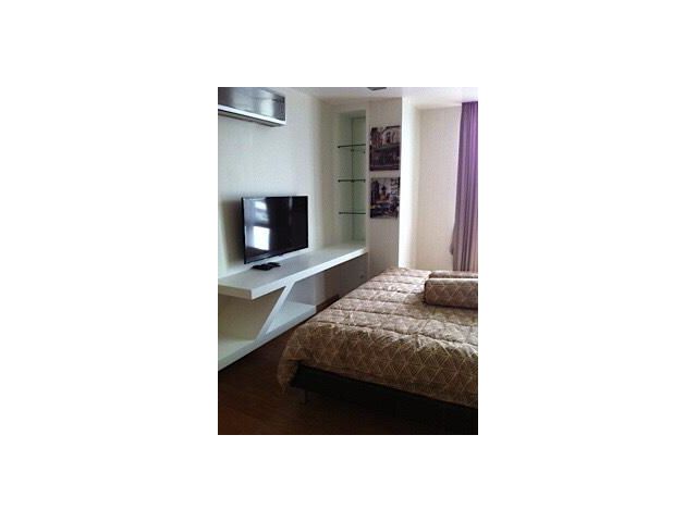 ++ Condo for Sell  Alcove Sukhumvit 49+++  < with Tenant  until end February >