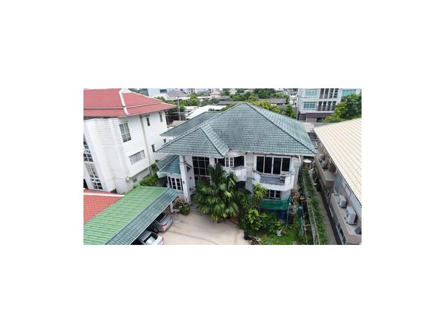 Single house for sale, Seri Rama 9 Soi 49, near the Nine, 2 floor 116 sqw 4 bedroom 4 bath.