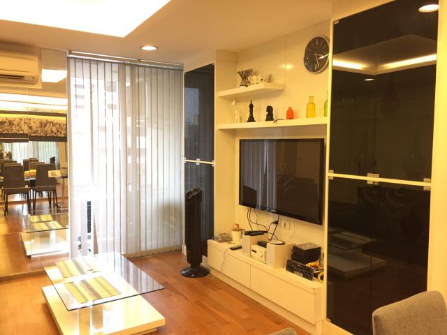For rent The Tempo Ruamrudee 2 beds 2 bath close to BTS ploenchit