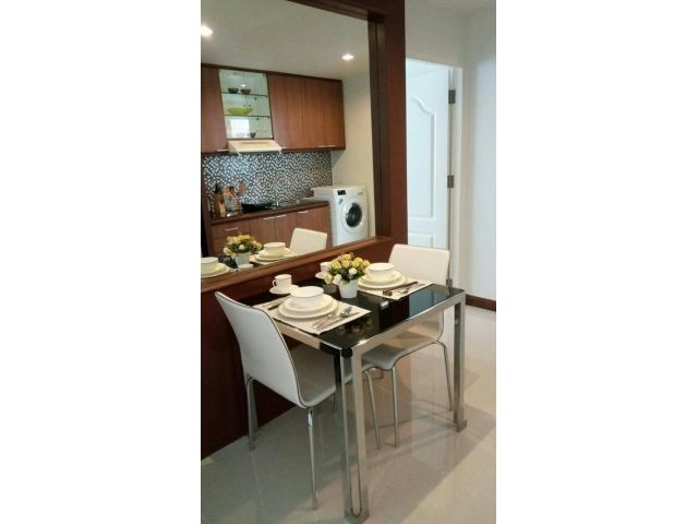 suite 39 Condo close to BTS Phrom Phong station  for rent 40,000 / month