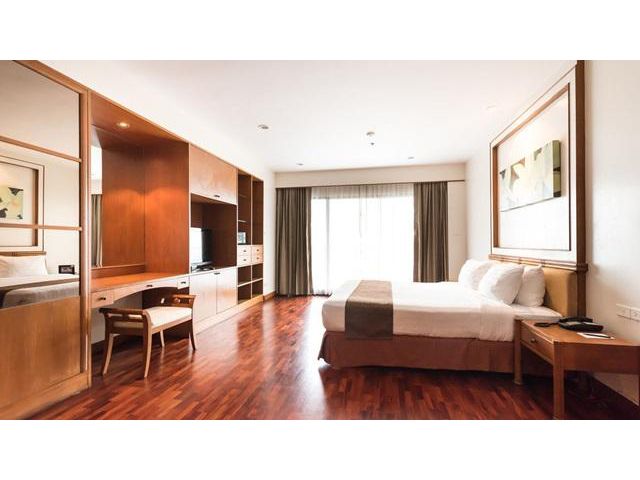 Condo for Rent Somerset Park Suanplu (2 Bed Deluxe)