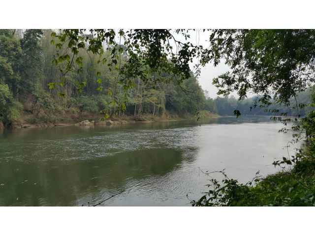 ขายที่ดินสวยติดแม่น้ำ 125 ไร่ ติดแม่น้ำกว่า200เมตร ติดถนนลาดยาง กาญจนบุรี
