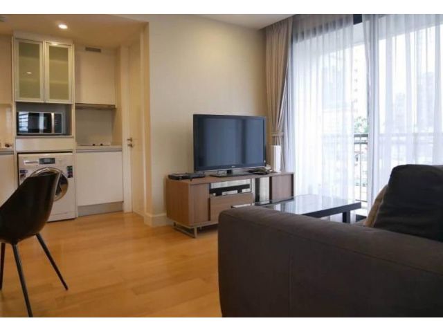 Fully furnished Condo for SALE 2 Beds 64.3 SqM in Sathorn area ONLY 8.7 MB