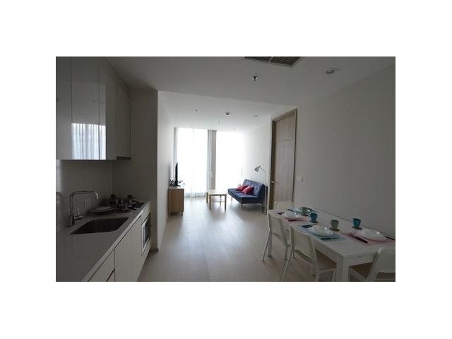 Noble Ploenchit brand new Condo for rent room 2 1 Bed big 55 sqm and 60000 per month