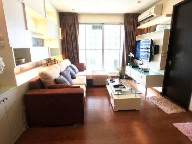 2 Bedrooms Condo for RENT 75 SqM in Ratchathewi area ONLY 40,000 THB