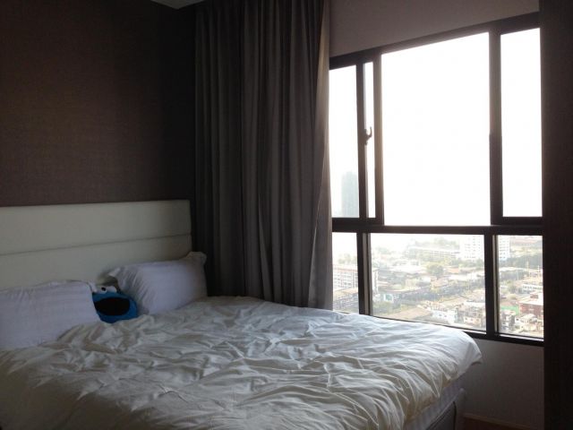 For rent Urbano Absolute  cheap price BTS Krungton