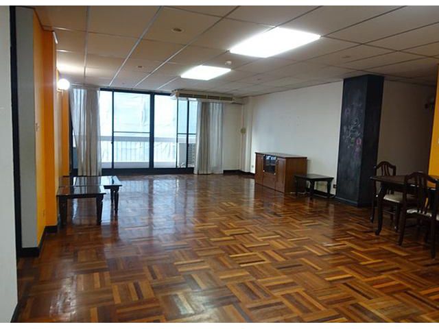 Apartment for Rent : PSJ Penthouse,240 sqm BTS Nana, Ready to move in