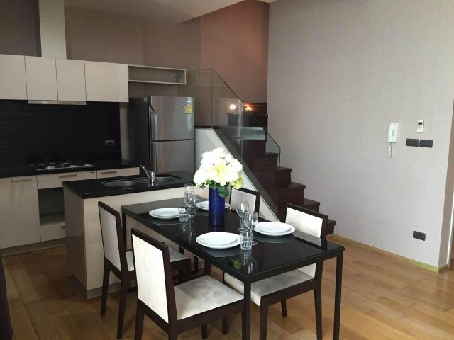 Duplex Room for rent Fuse Sathorn-Taksin 35000THB just 140m from BTS Wongwian Yai ref-dha180839