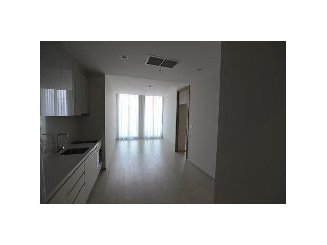 Noble Ploenchit brand new condo for rent 1 Bed Big 55 sqm and 55000 bath per month