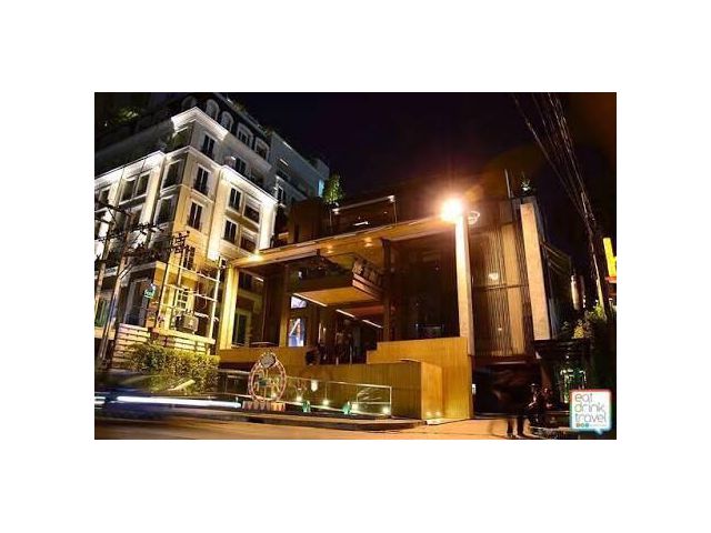 MAGNIFICENT-Rooftop Pub and Restaurant Rent-1MB 3storey just 2km from BTS Thong Lo ref-dha180866