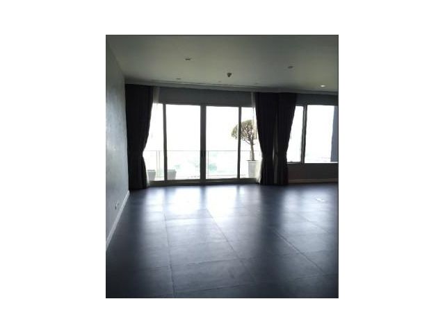 FULLY FITTED 185 Rajadamri RENT-150k 2bed 131.5sqm 300m from BTS Ratchadamri ref-dha261434