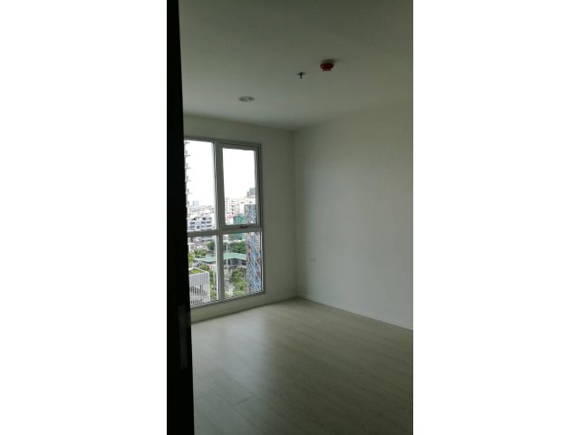 Condo for Sale : Rhythm Sathorn, Ready to move in, Best Deal, NEW UNIT!!!!