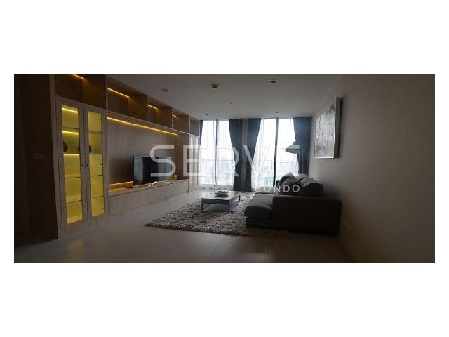 NOBLE PLOENCHIT brand new Condo for rent room 2 82 sqm 2 beds 85000 bath per month