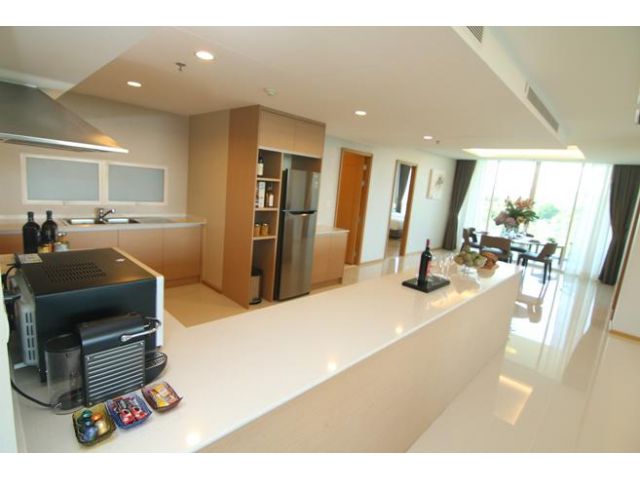 Condo for Rent: North Park Place –The excrusive in golf club Size: 168  sq.m