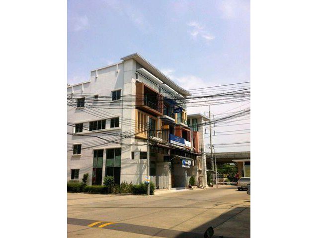 ให้เช่าโฮมออฟฟิศ  3.5 ชั้น RK Office Park มีนบุรี