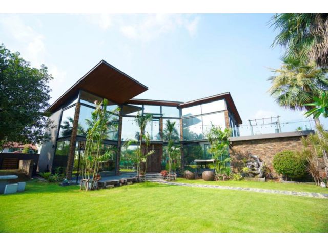 ขายบ้านเดี่ยว 2 ชั้น โครงการเบเวอรี่ ฮิลล์ แจ้งวัฒนะ (Beverly Hills Chaengwattana) ขนาดที่ดิน 250 ตร.วา ใกล้ศูนย์ราชการ