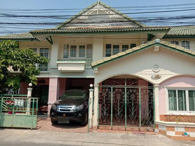 H09a ขายบ้านแฝด2 ชั้น ไกล้เซ็นทรัล เวสต์เกต บางใหญ่  บ้านพฤกษา 14 a 26 ตร.วา. 3 ห้องนอน  2 ห้องน้ำ1700000