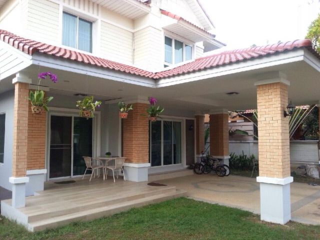 U924 ให้เช่าบ้านเดี่ยว 2 ชั้น หมู่บ้านมณีรินทร์ เลคแอนด์ปาร์ค ถนน 345 บางคูวัด ปทุมธานี บ้านใหญ่ทำเลดี ข้างบ้านมีสระ  น้