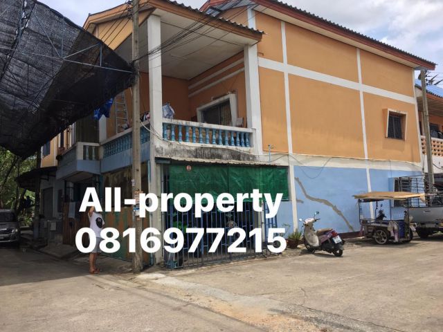 หอพัก2ขั้น 18 ห้อง บ้านคลองลัด อ้อมใหญ่  อ.สามพราน แหล่งแรงงงานโรงงาน คนเช่าเดิมเต็มทุกห้อง