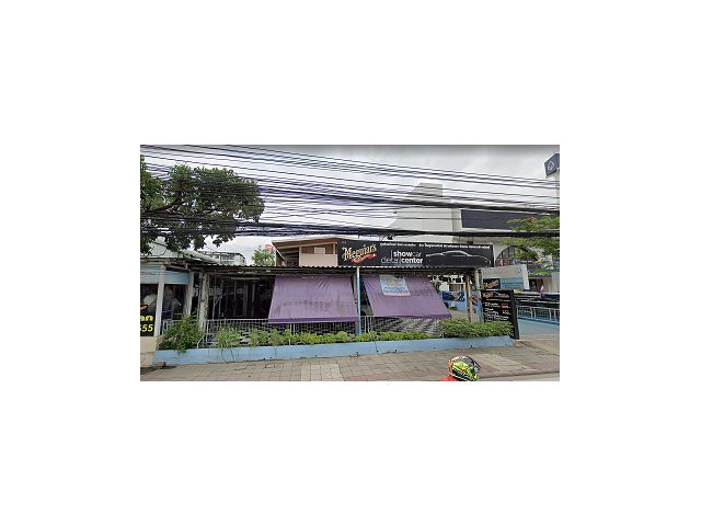 ที่ดินริมถนนรัชดาภิเษก 30 ติดสถานีรถไฟฟ้า 3 สาย เนื้อที่ 183 ตรว