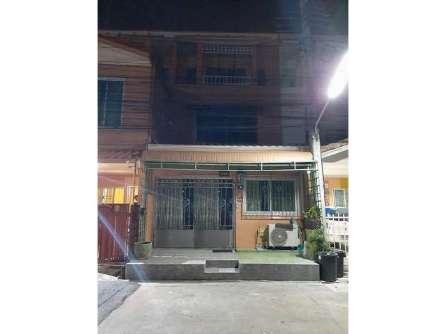 หมู่บ้านรัชธานี7 ซอยสายไหม 23