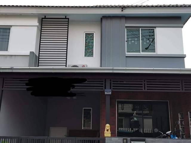 ขายบ้านแฝดตกแต่งสวย หมูบ้านพฤกษา​90​ พัทยากลาง