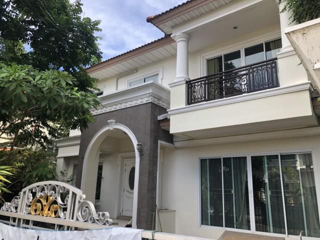 รหัสทรัพย์  7987 บ้าน หมู่บ้าน เดอะแกรนด์ พระราม 2  เฟอร์นิเจอร์ไม้สักทั้งหลัง