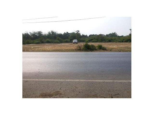 ที่ดิน พื้นที่ 2ไรจ.นครปฐม ห่าง. จากถนนสายมอเตอร์เวย์ กาญจนบุรี-บางใหญ่ 5 กม. ไร่ละ 6,000,000บาท โบ 093-8987190