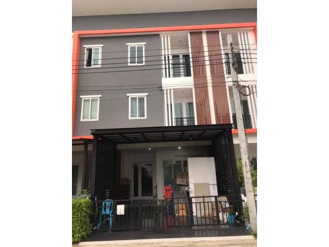 รหัสทรัพย์  8004  ทาวน์โฮม Home office รามคำแหง174 หมู่บ้านThe Eterno  พร้อม เฟอร์นิเจอร์