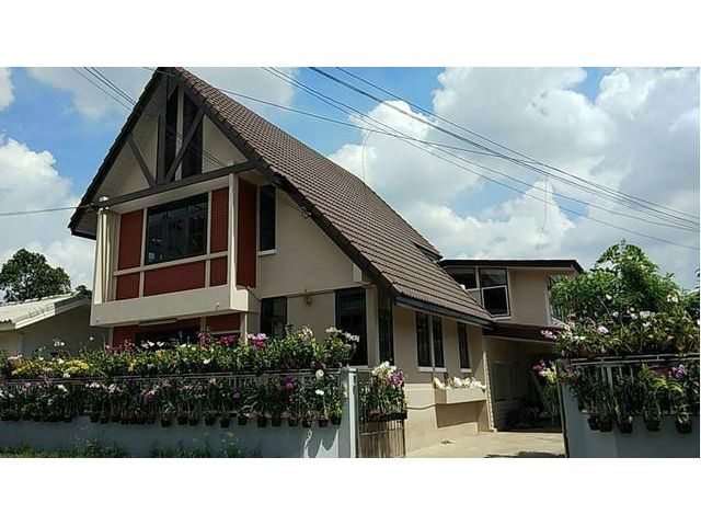 ให้เช่าและขายบ้านเดี่ยว2หลัง ถนนนวมินทร์