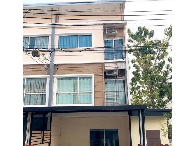 รหัสทรัพย์  8084 ทาวน์เฮ้าส์ หมู่บ้าน วิลเลต ซิตี้ พัฒนาการ 38 (พฤกษาอเวนิว) ใกล้ Airport Link รามคำ