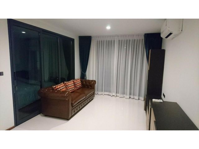 ขายเท่าทุน หรือให้เช่า  Hue Condo ฮิวคอนโด ซอยสุขุมวิท 62-3 ติด BTS สถานีปุณณวิถี เข้าสถานีได้เลยไม่เปียกฝน