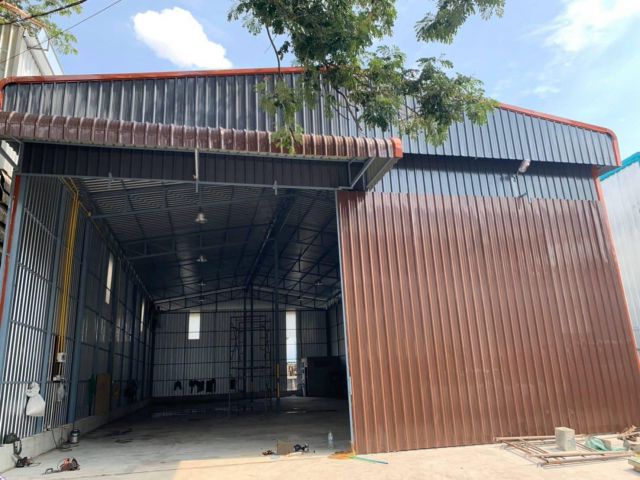 โกดังให้เช่า 320ตร.ม ถ.นวมินทร์-ลาดพร้าว101 ข.นวมินทร์ เตข.บึงกุ่ม กทม