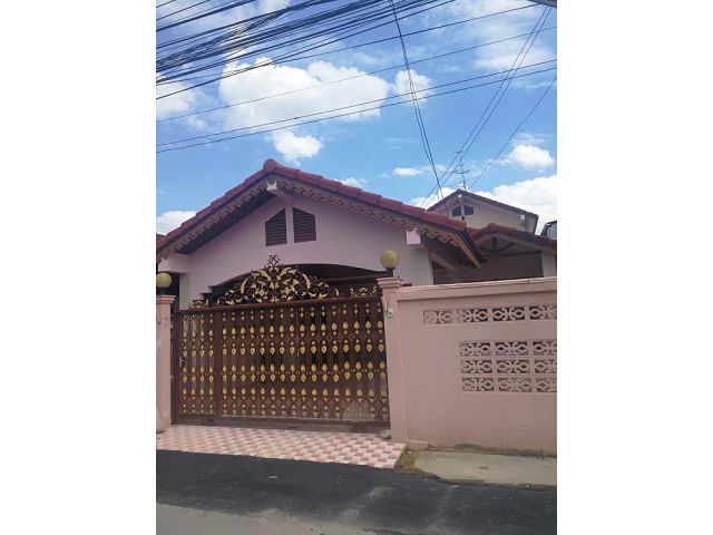 ให้เช่าบ้านเดี่ยว หมู่บ้านเอกลดา แยกบางพูน