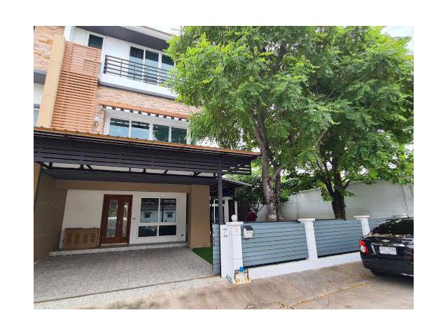 PPH214H214 ขาย/เช่า ทาวน์โฮม 3 ชั้น พลัส ซิตี้ พาร์ค ศรีนครินทร์-สวนหลวง ใน เฉลิมพระเกียรติ ร.9ขายบ้าน ประเวศ