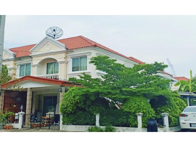 PPH215TH215 ขายบ้านทาวน์เฮาส์หลังมุม ทำเลนี้หาไม่ได้อีกแล้ว สภาพบ้านพร้อมเข้าอยู่ ซ.เฉลิมพระเกียรติร.9 28