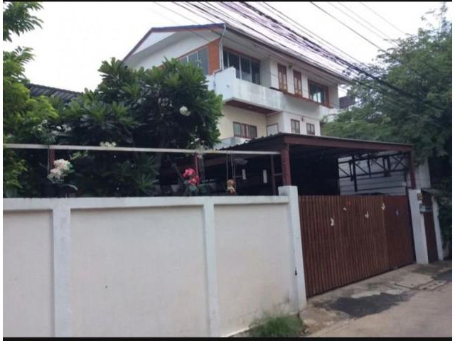 ขายบ้าน 3 ชั้น ใรซอยลาดพร้าว101แยก48