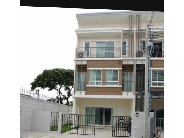 PPH226TH226 เช่า/ขาย ทาวน์เฮ้าส์ 3 ชั้น หลังมุม ม.วิลเลต ซิตี้ พัฒนาการ 38 พื้นที่ใช้สอย 172 ตารางเมตร