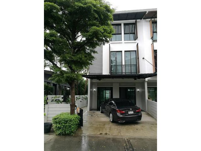 บ้านอารียาแมนดารีน่า สุขุมวิท77เฟอร์นิเจอร์ครบ