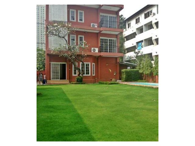 ขาย/ให้เช่า บ้านเดี่ยวพร้อมสระว่ายน้ำ สุขุมวิท26