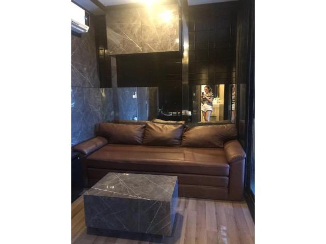 รหัสทรัพย์  8261 The Base Park East Sukhumvit 77   ใกล้ โรงเรียนนานาชาติบางกอกเพรพ
