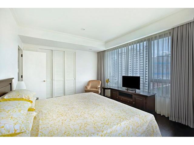 รหัสทรัพย์  8259  Baan Chao Praya  เฟอร์นิเจอร์ครบ