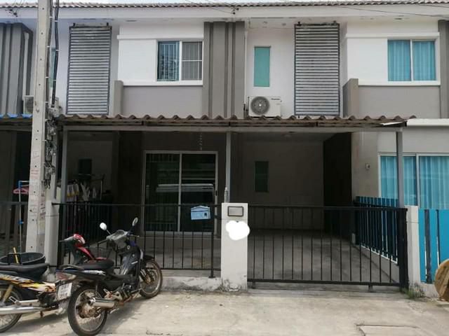 ทาวน์เฮาส์ให้เช่า : หมู่บ้านพฤกษา 86/1